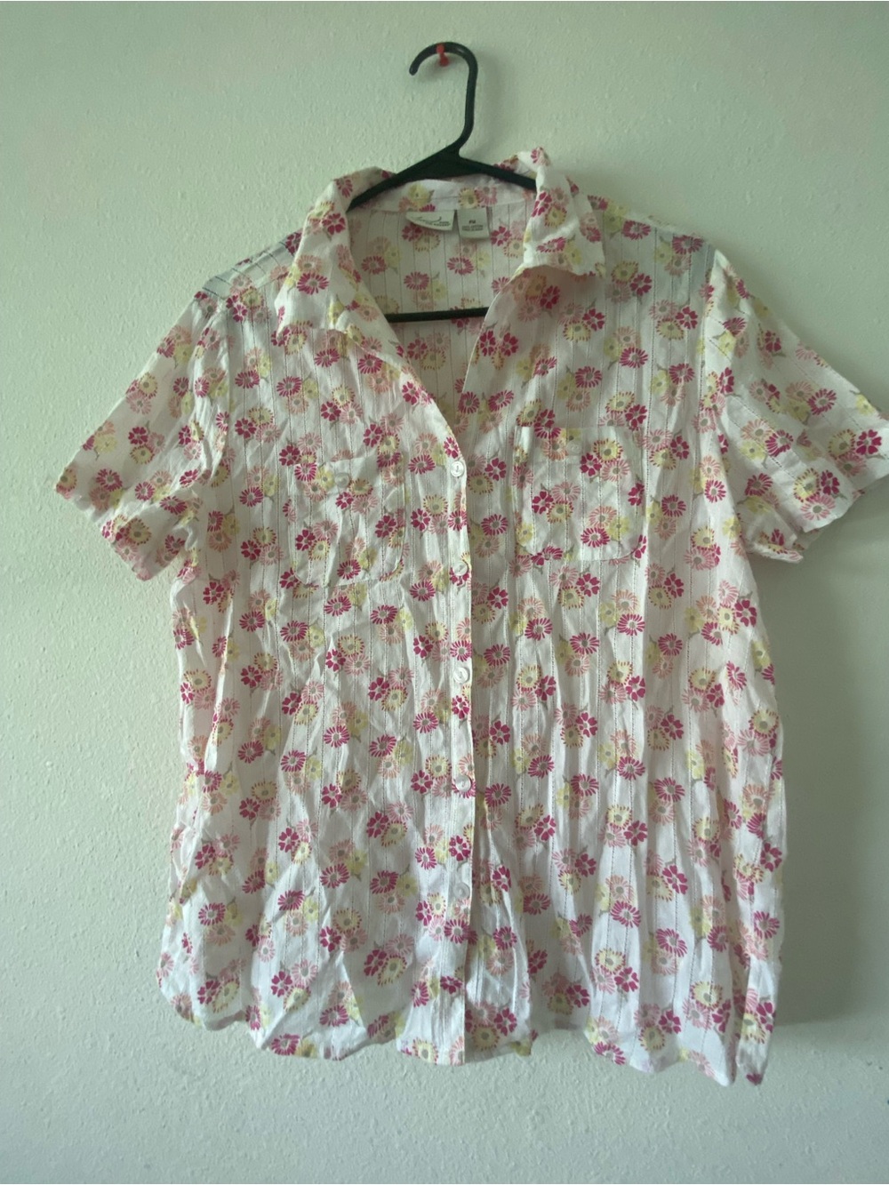 Kim Rogers Pink Floral Short-Sleeve Button Down Shirt